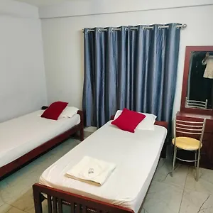 everest-lodge.kerala-hotels.net/