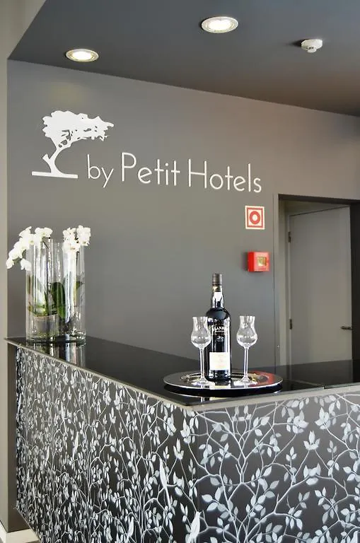 Madeira Bright Star By Petit Hotels Funchal  4*, Funchal (Madeira)